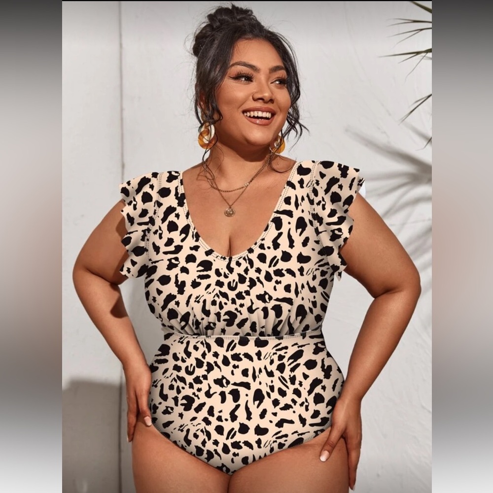 Leopard Print Ruffle One-Piece Swimsuit  Neutral Tan & Black Plus Size 16